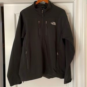 EUC North face men’s large black tech jacket